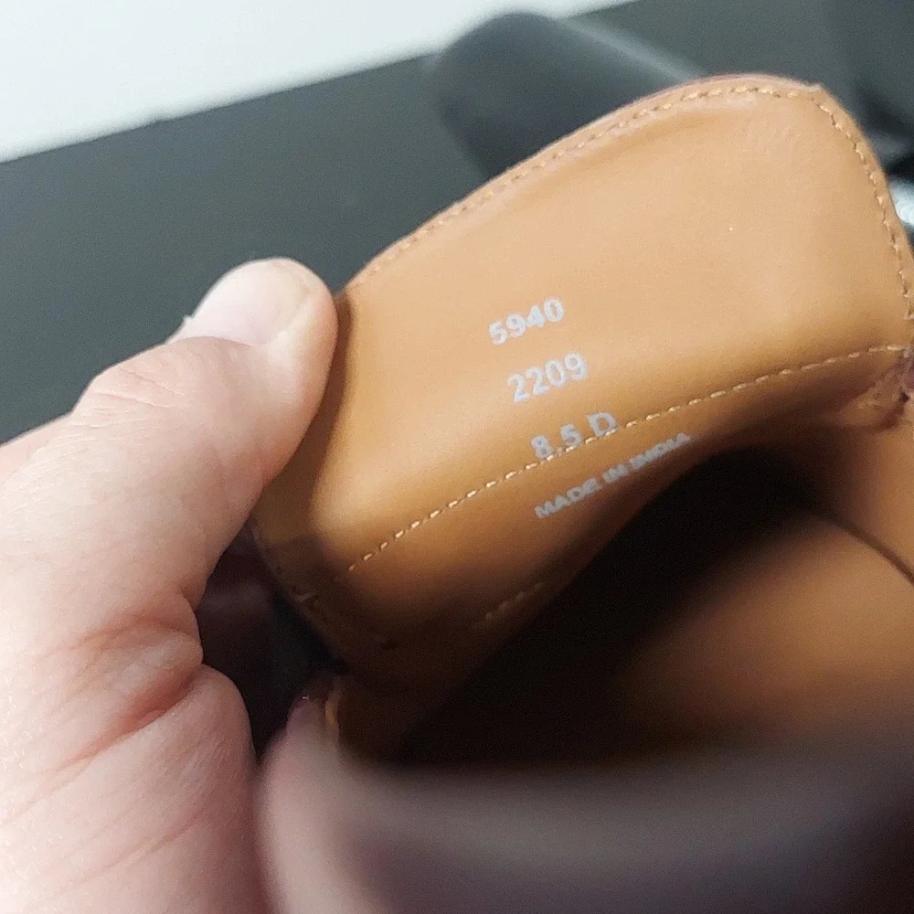 Allen Edmonds new without